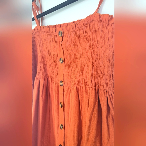 Sundress - Picture 2 of 2